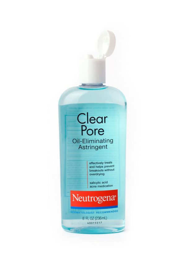 4 Neutrogena Clear Pore Astrigent 236ml